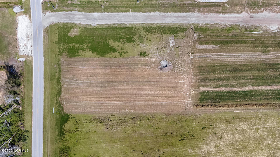 1153 Newport Loop Road Newport, NC 28570 - Photo 12 of 13 1153-newport-loop-large-18