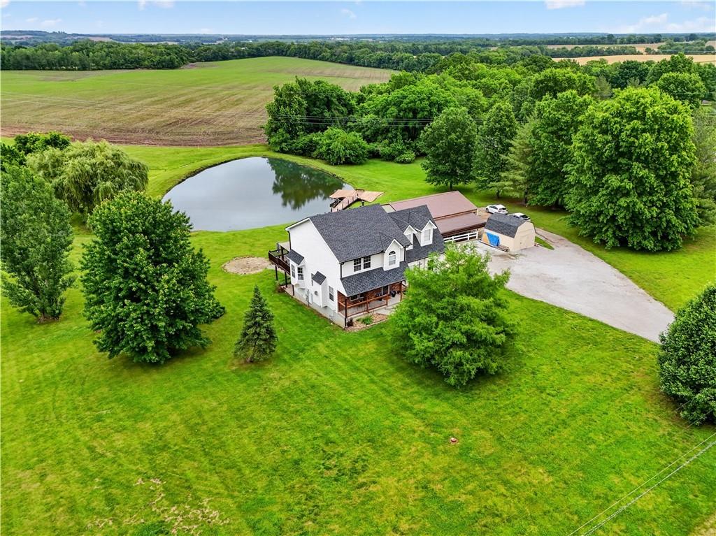 410 East Neil Chiles Road Buckner, MO 64016 - Photo 3 of 35