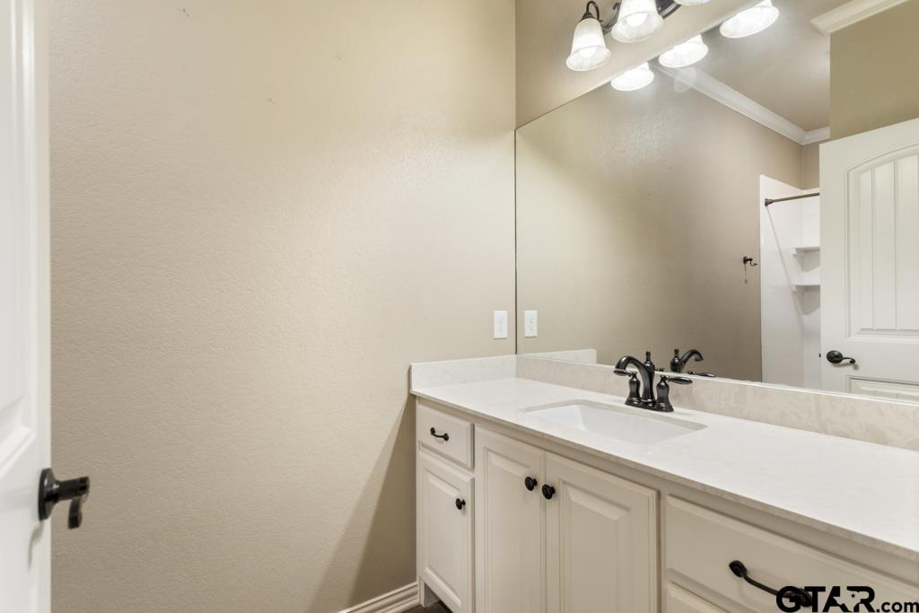 10778 County Road 1346 Tyler, TX 75709 - Photo 20 of 36