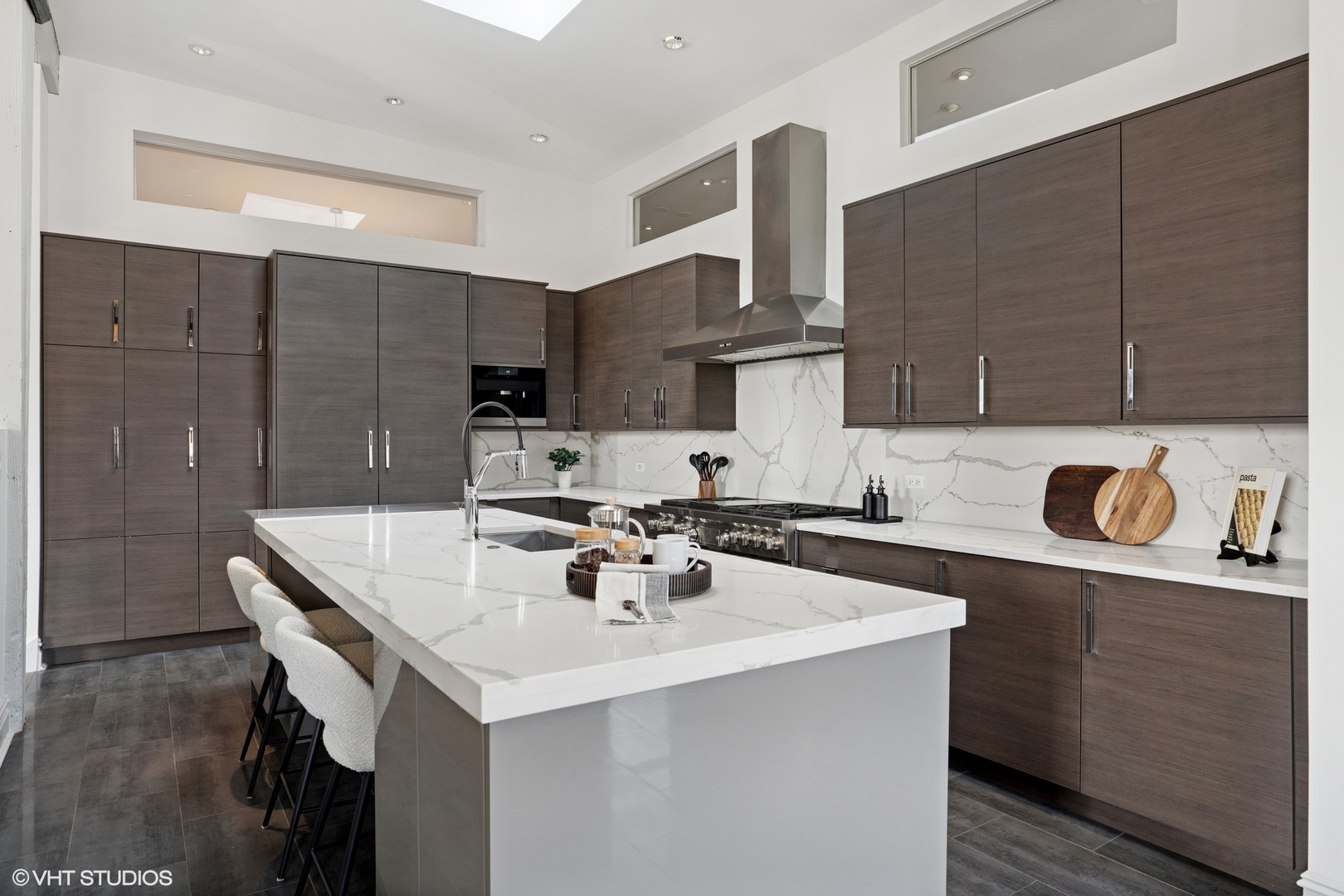 401 North Aberdeen Street, Unit 4S Chicago, IL 60642 - Photo 5 of 33