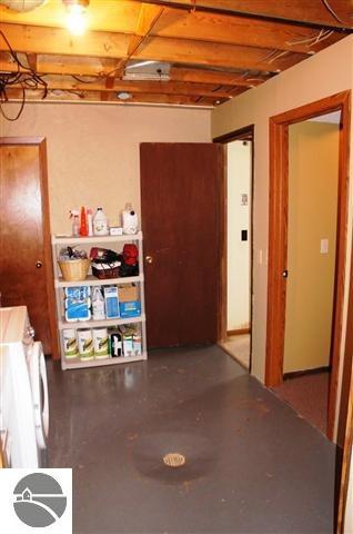 4282 Vance Road Traverse City, MI 49685 - Photo 25 of 35 1742990-24.JPG
