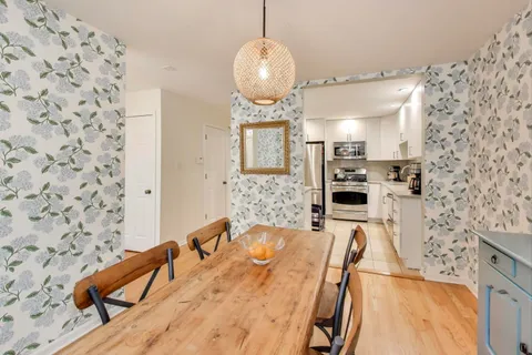 $699,900 | 2737 North Janssen Avenue, Unit B, Chicago, IL 60614