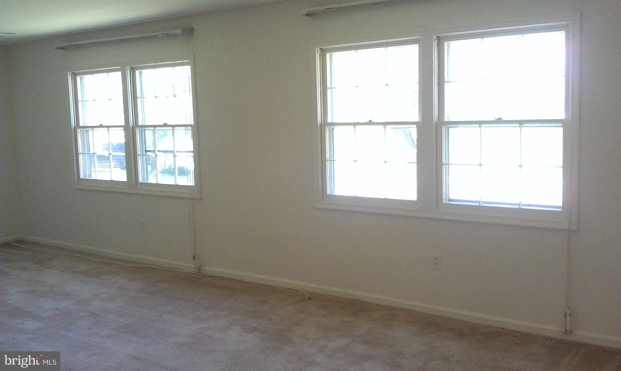 3220 Beret Lane Silver Spring, MD 20906 - Photo 5 of 15 Interior (General)
