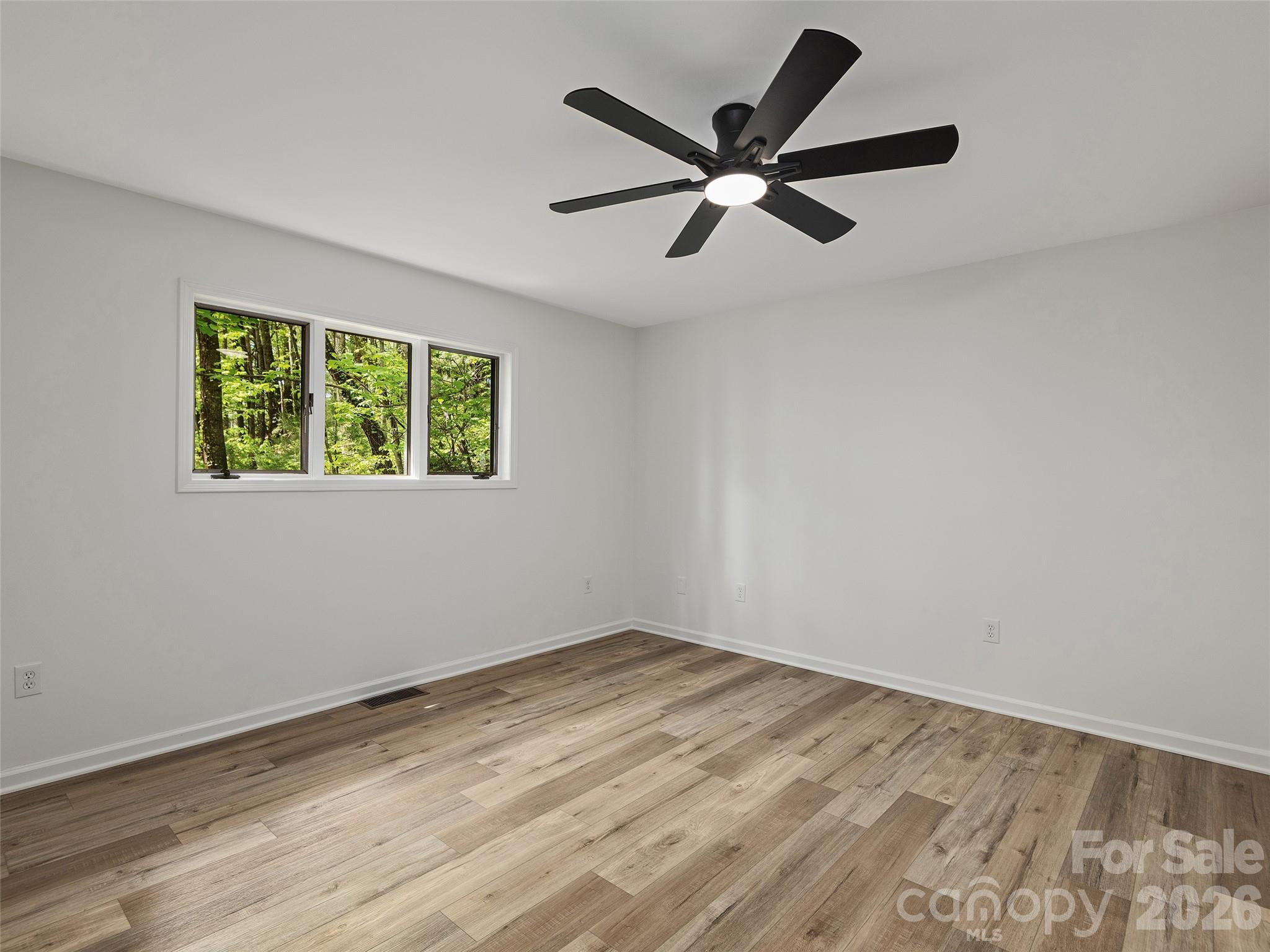 209 Ivy Hill Road Hendersonville, NC 28792 - Photo 14 of 40