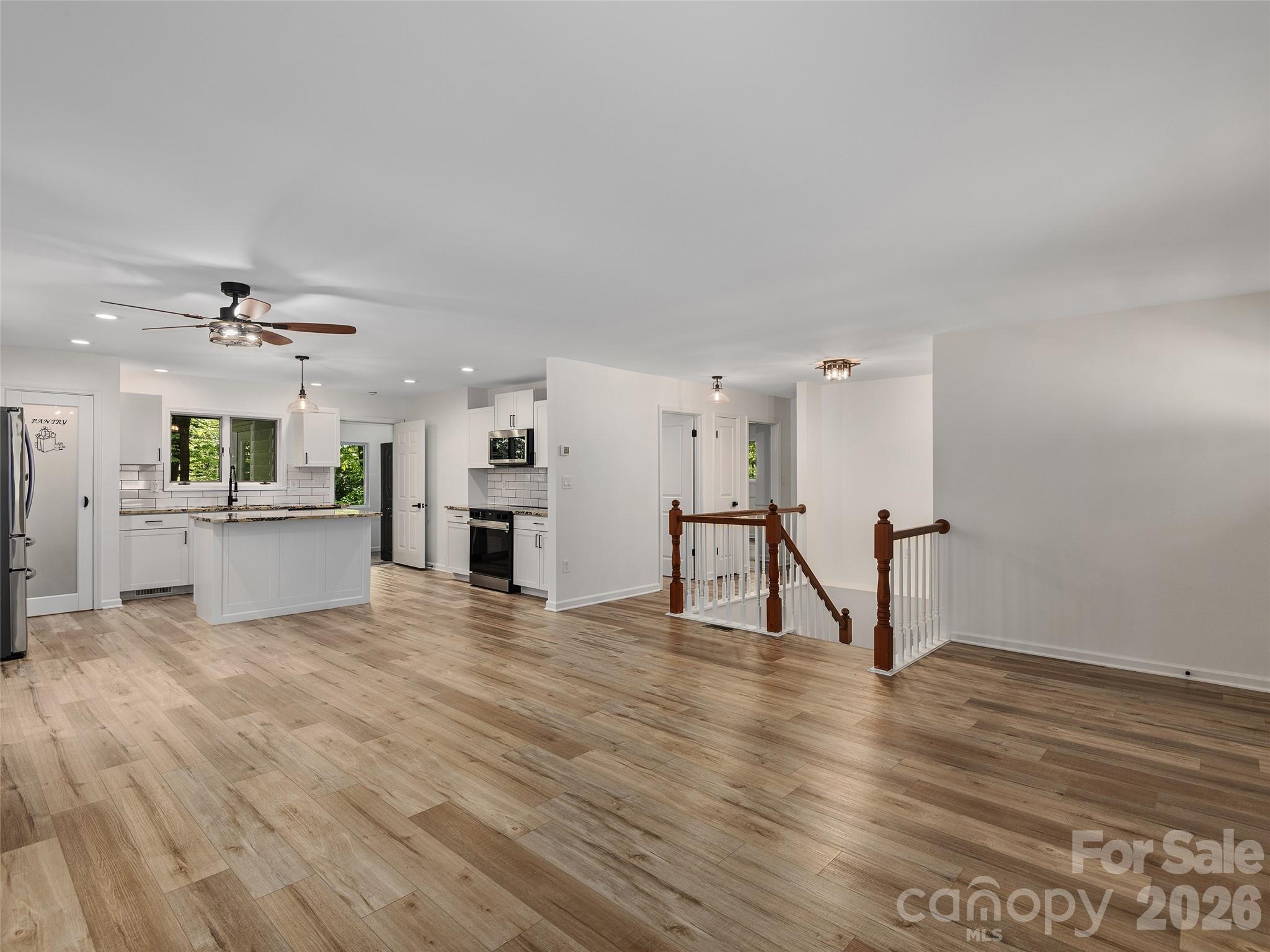 209 Ivy Hill Road Hendersonville, NC 28792 - Photo 7 of 40