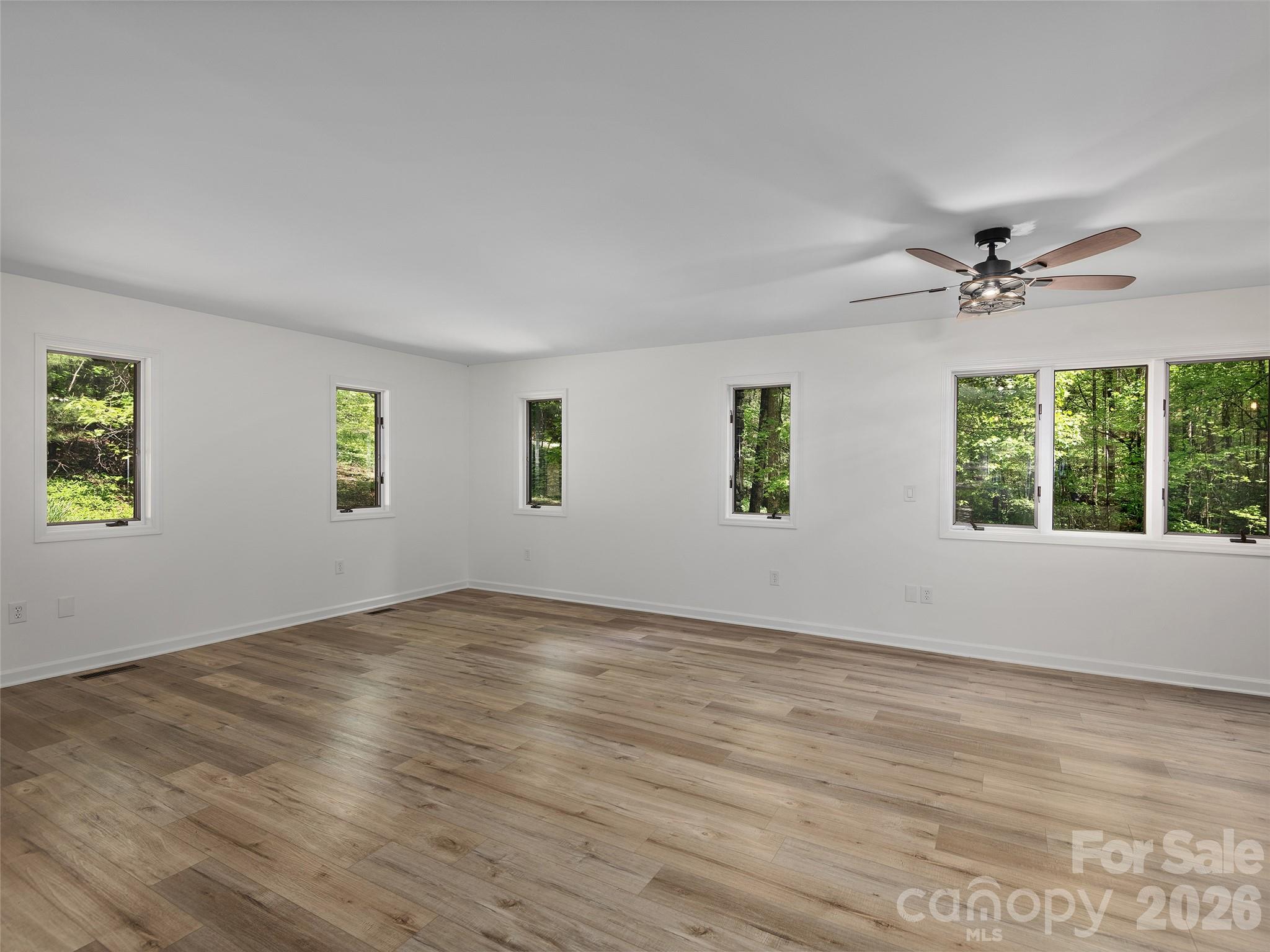 209 Ivy Hill Road Hendersonville, NC 28792 - Photo 8 of 40