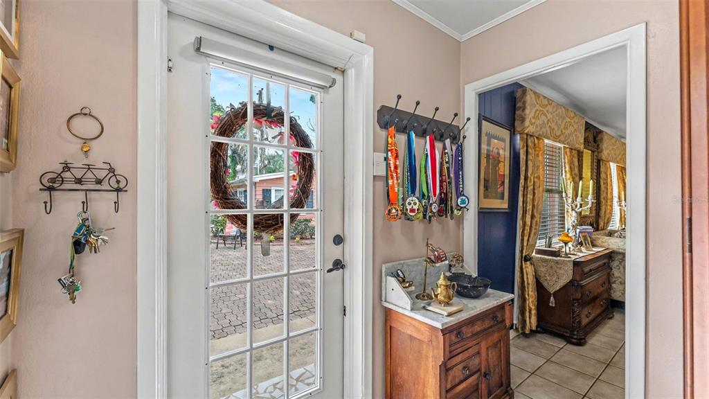 212 Kenwith Road Lakeland, FL 33803 - Photo 11 of 41 Gallery Image 11