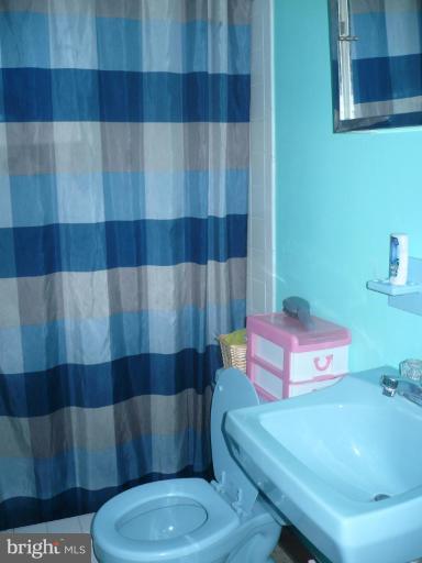 11609 Butlers Branch Road Clinton, MD 20735 - Photo 8 of 17 Bath #2