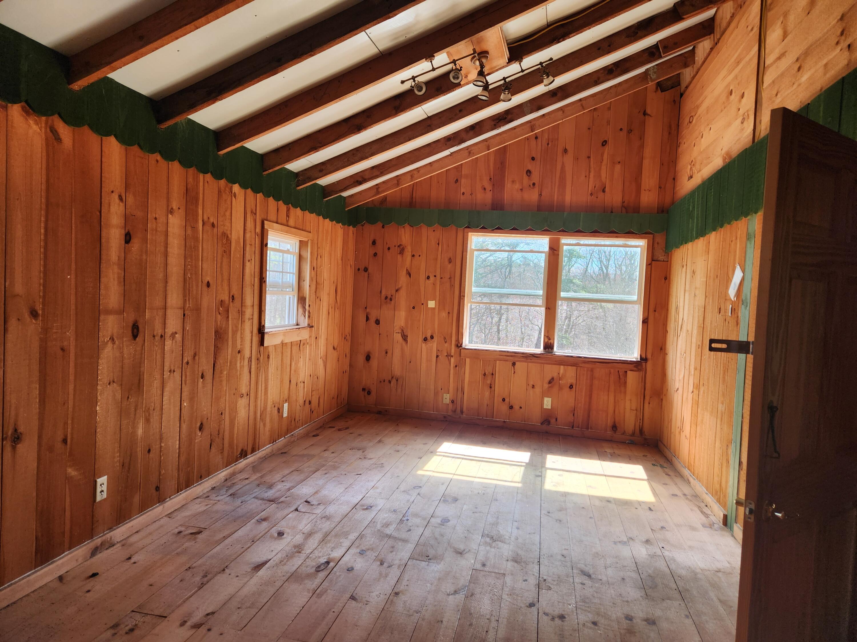 1257 North Pond Road Warren, ME 04864 - Photo 13 of 25 1000050300