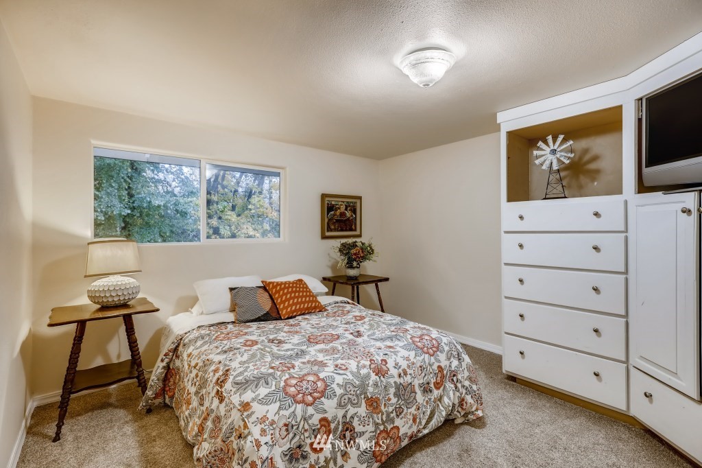 10034 Southeast 190th Street Renton, WA 98055 - Photo 21 of 29