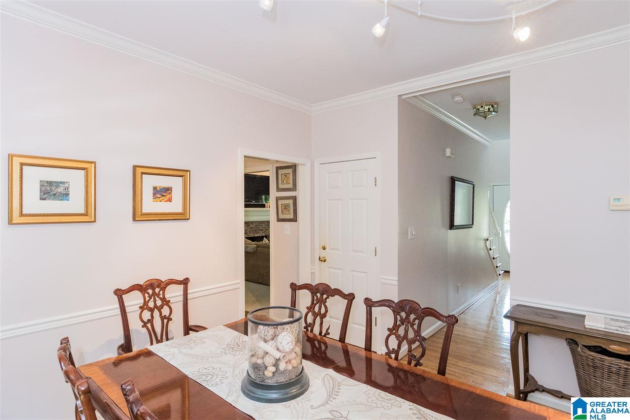 1817 Cross Circle Birmingham, AL 35244 - Photo 7 of 36