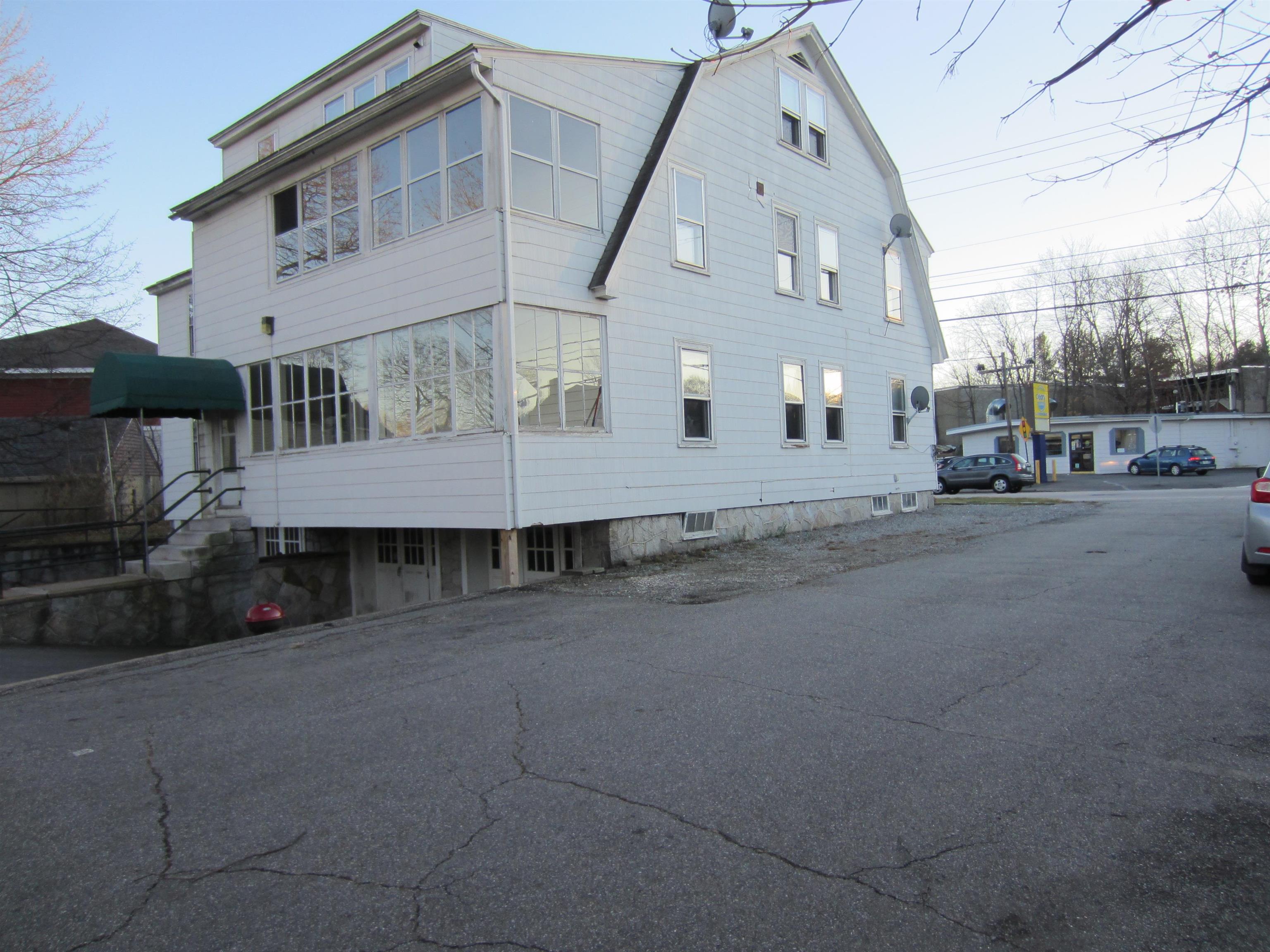 731 Mast Road Goffstown, NH 03102 - Photo 2 of 37 Gallery Image 2
