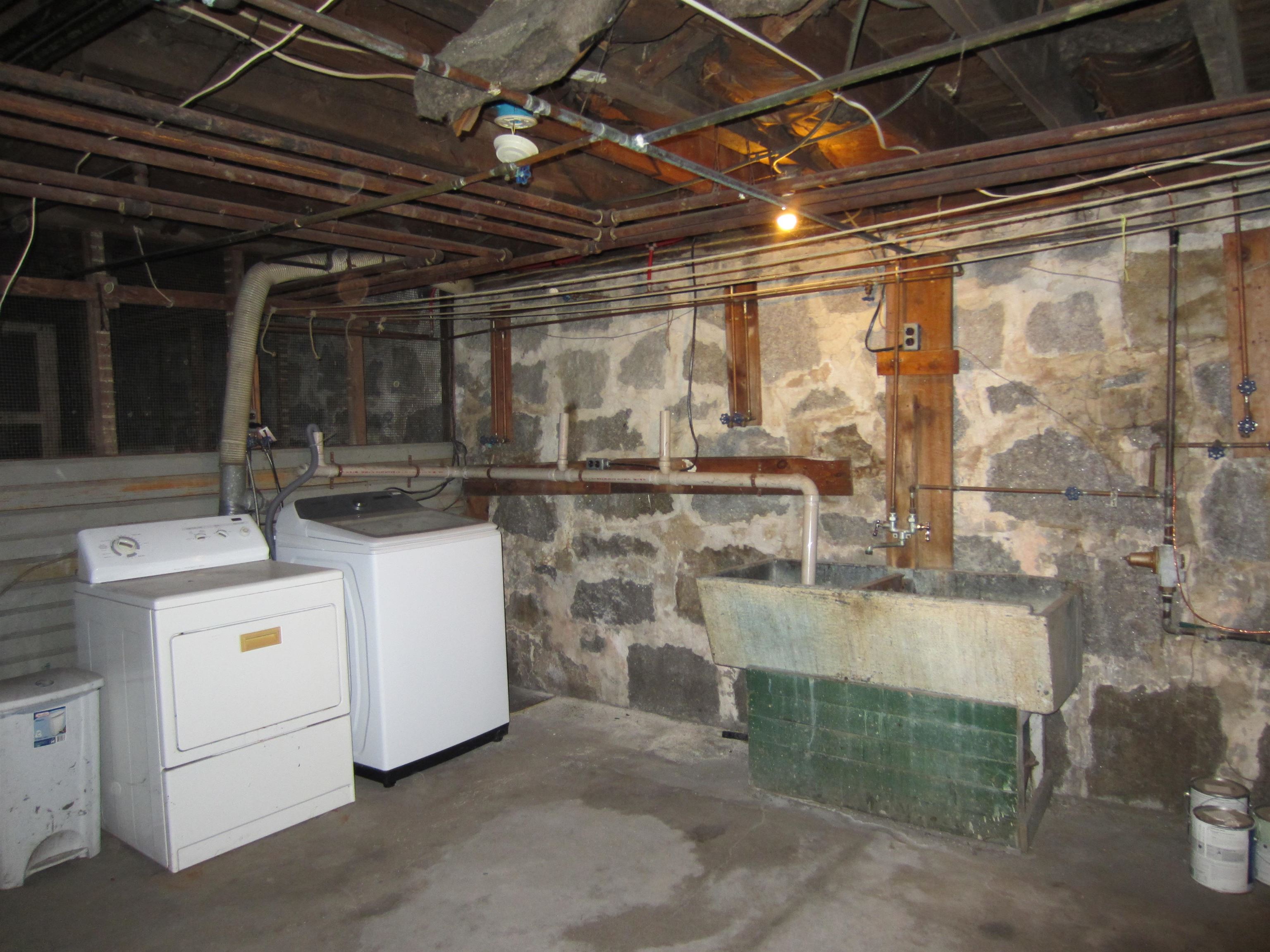 731 Mast Road Goffstown, NH 03102 - Photo 35 of 37 Gallery Image 35
