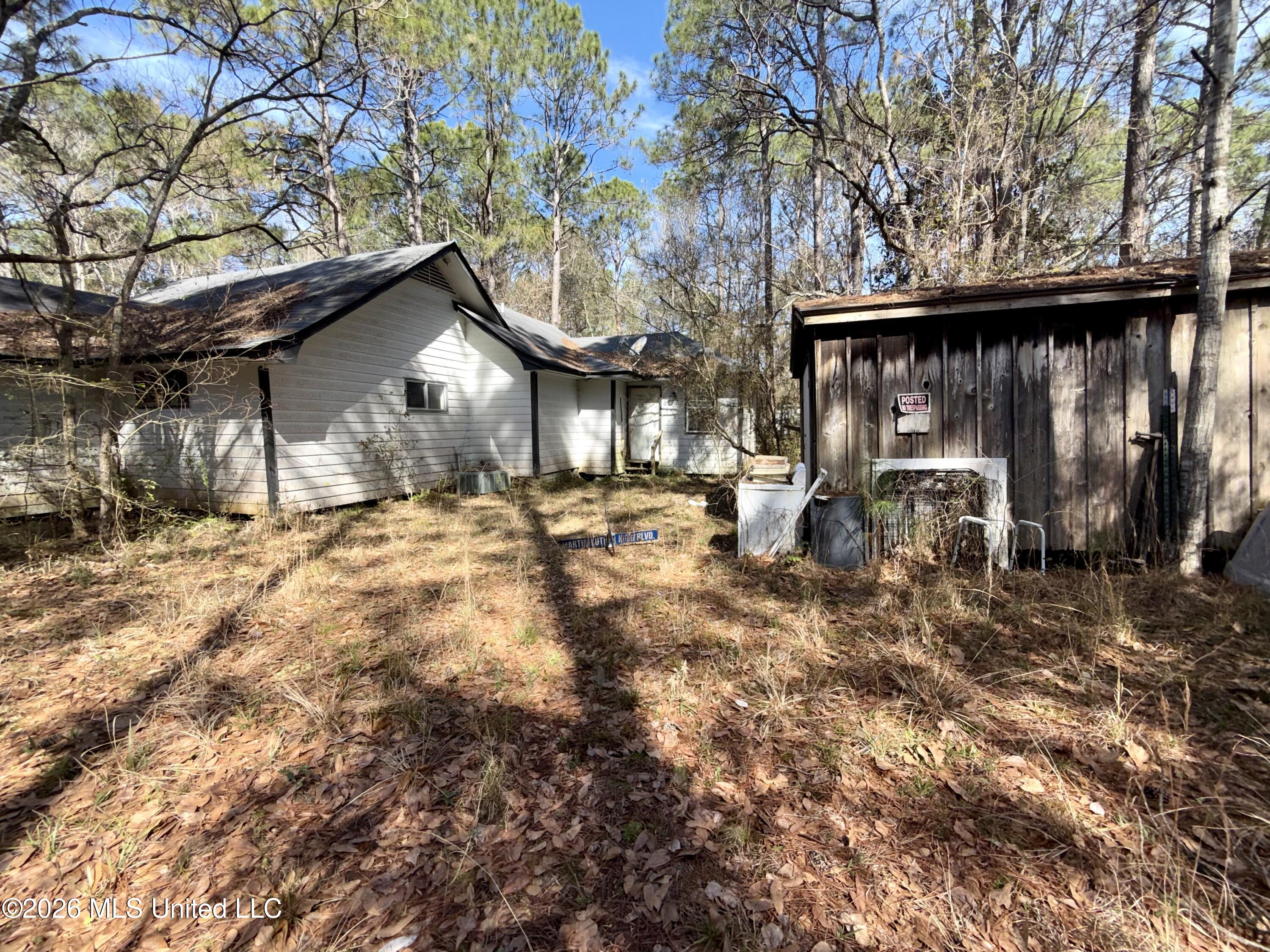 2112 Laurelglen Road Gautier, MS 39553 - Photo 13 of 28 IMG_9885