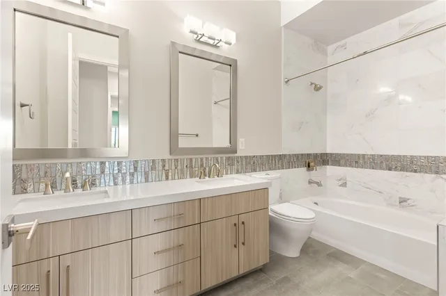 $4,300,000 | 4160 West Ford Avenue, Las Vegas, NV 89139