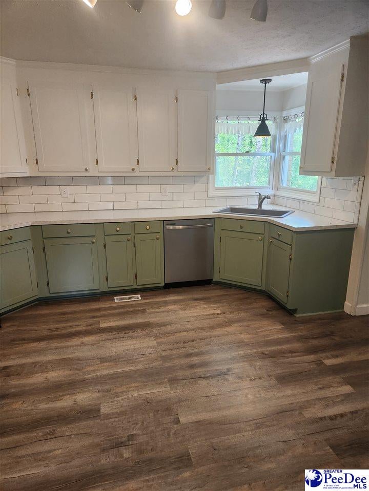 109 Bob White Road Cheraw, SC 29520 - Photo 12 of 27 Gallery Image 12