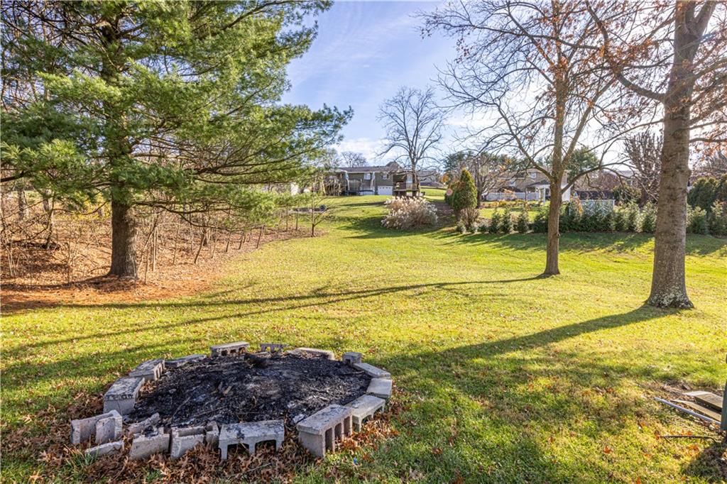 411 McClellandtown Road Uniontown, PA 15401 - Photo 4 of 33 a view of an ocean with a house