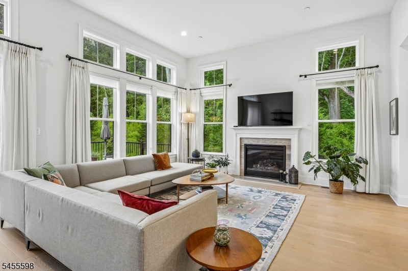 7 Brandywine Rise Dunellen, NJ 08812 - Photo 16 of 45 Gallery Image 16