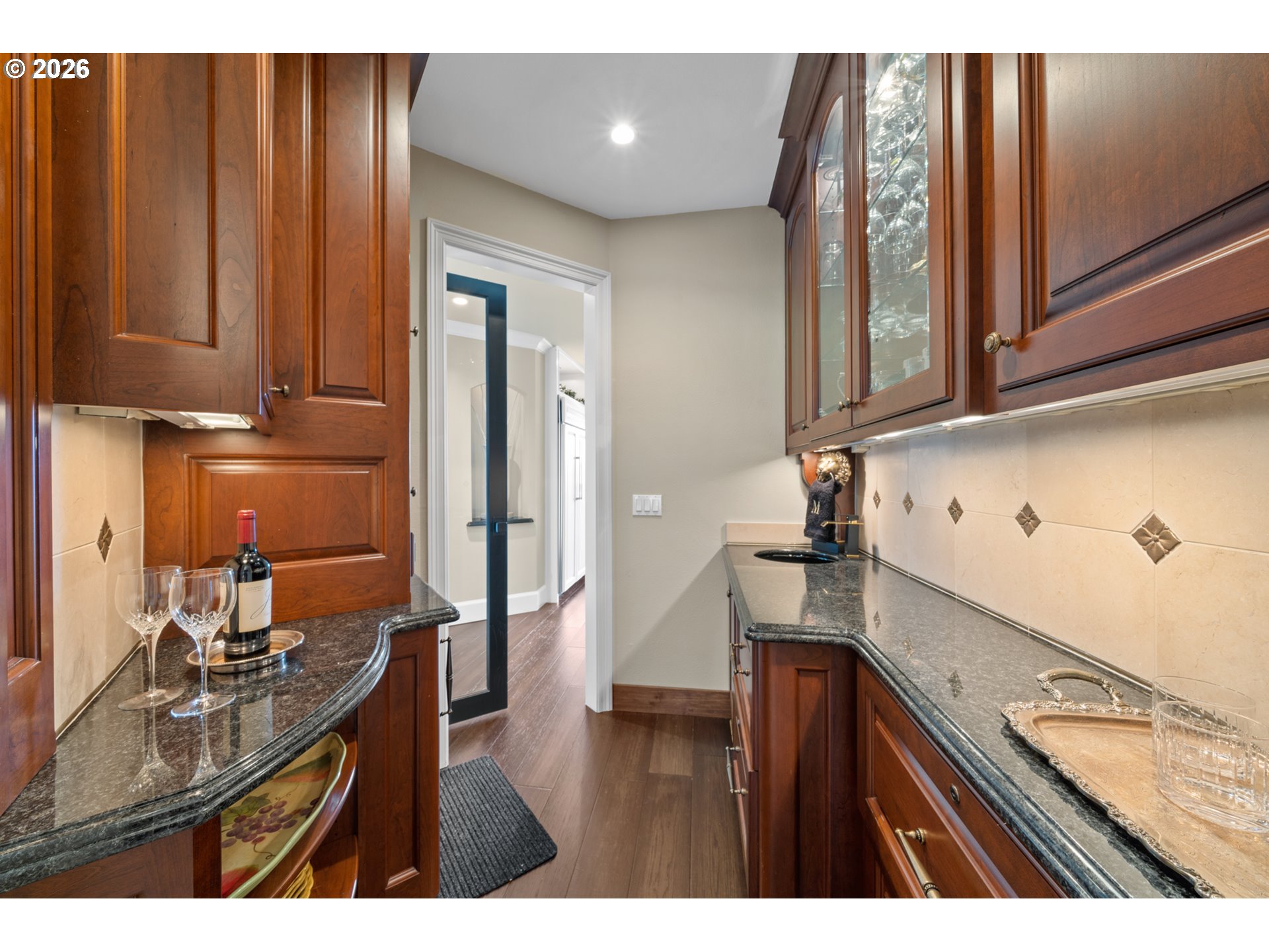 24770 Southwest Valley View Road West Linn, OR 97068 - Photo 12 of 47