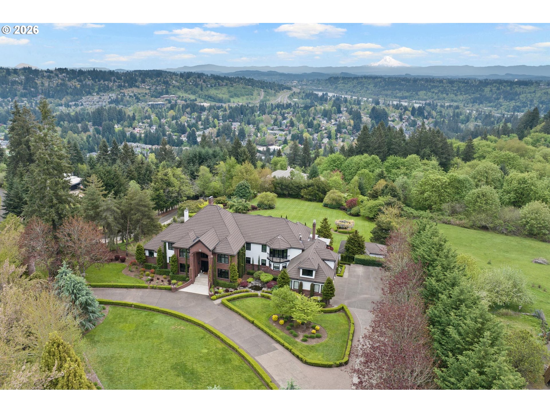 24770 Southwest Valley View Road West Linn, OR 97068 - Photo 45 of 47