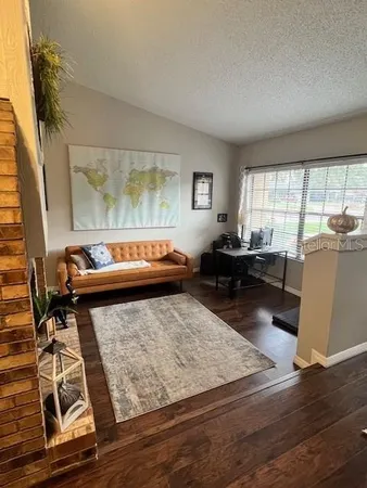 $2,500 | 724 Fortuna Drive, Brandon, FL 33511