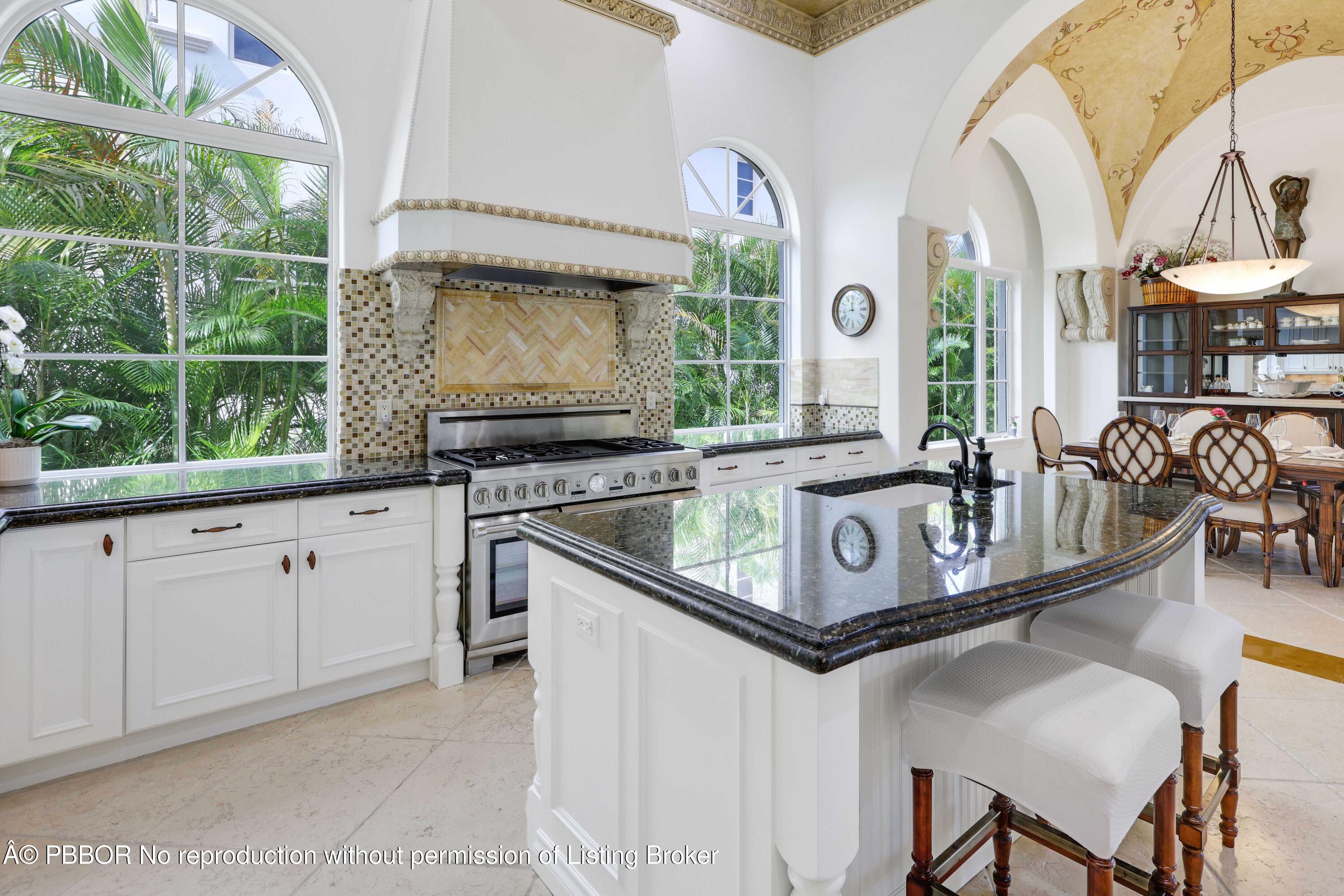 317 Old Jupiter Beach Road Jupiter, FL 33477 - Photo 11 of 55 Kithen
