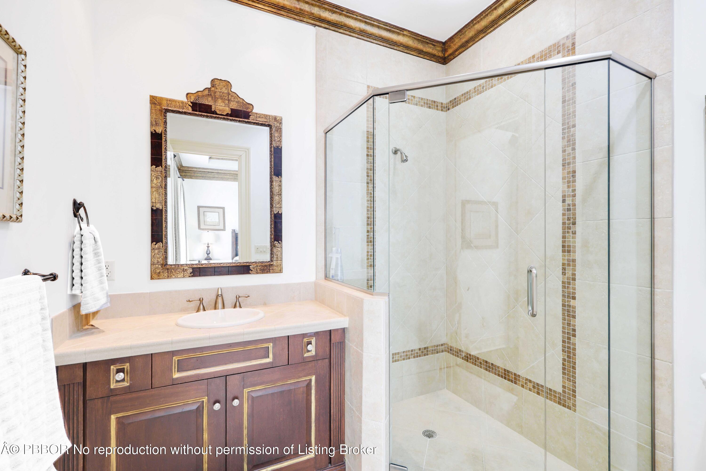 317 Old Jupiter Beach Road Jupiter, FL 33477 - Photo 36 of 55 Guest Bath
