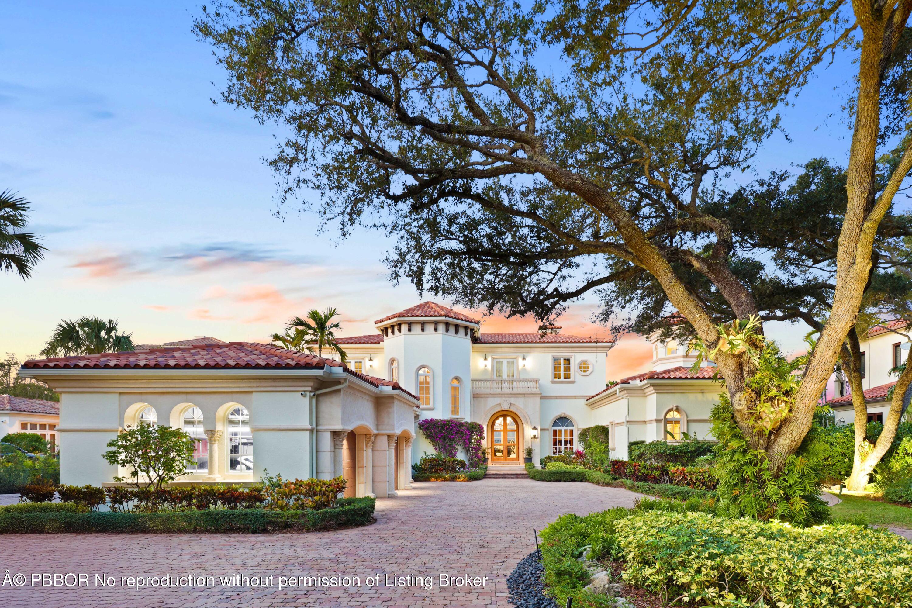 317 Old Jupiter Beach Road Jupiter, FL 33477 - Photo 44 of 55 Front Exterior
