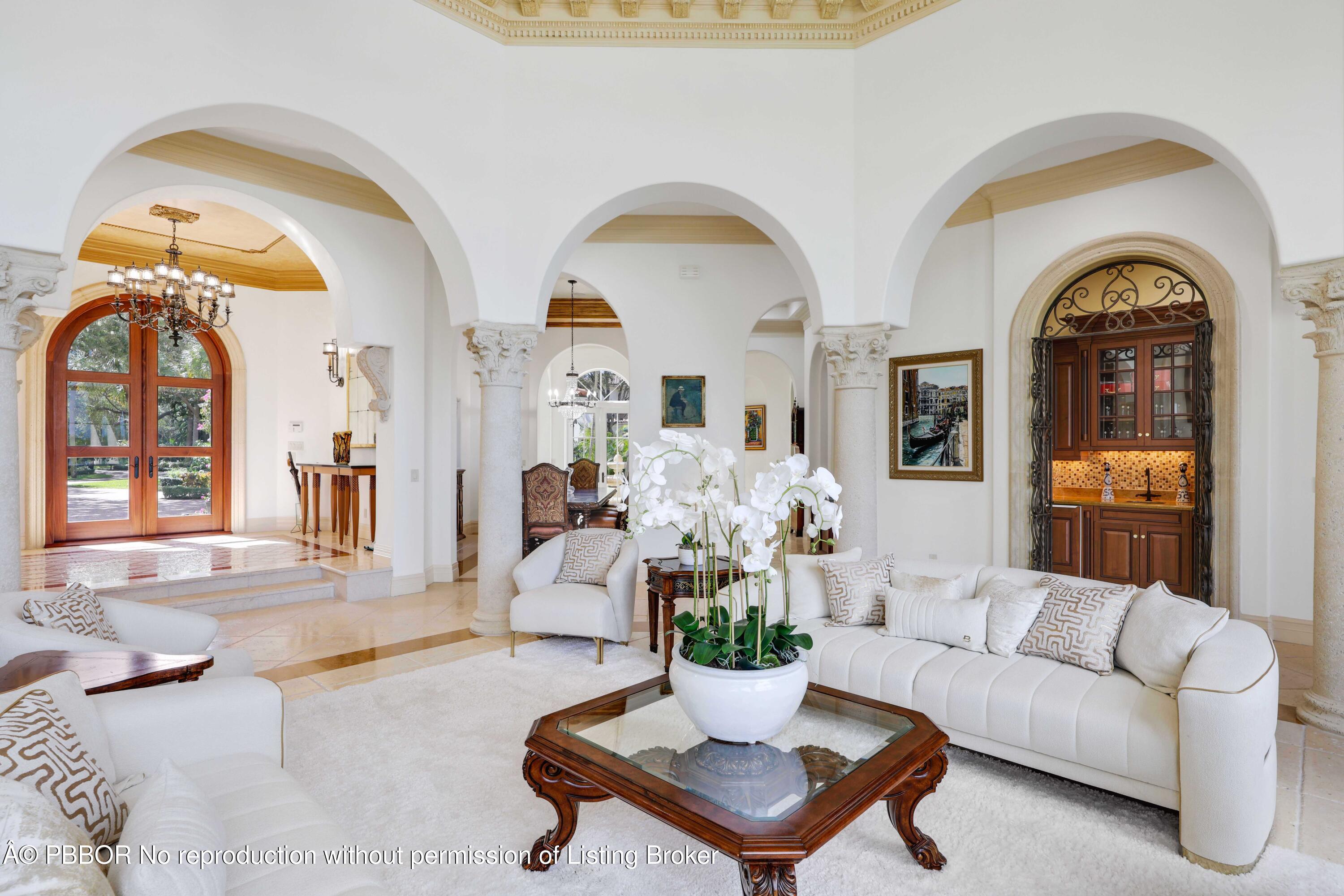 317 Old Jupiter Beach Road Jupiter, FL 33477 - Photo 7 of 55 Living Area