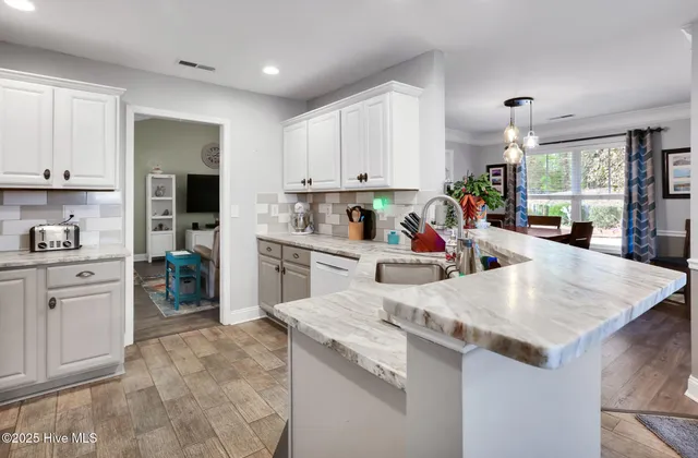 $379,900 | 1015 Stonesthrow Court, Leland, NC 28451