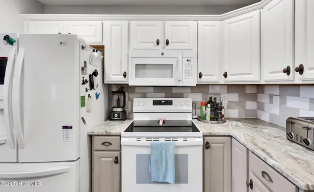 $379,900 | 1015 Stonesthrow Court, Leland, NC 28451