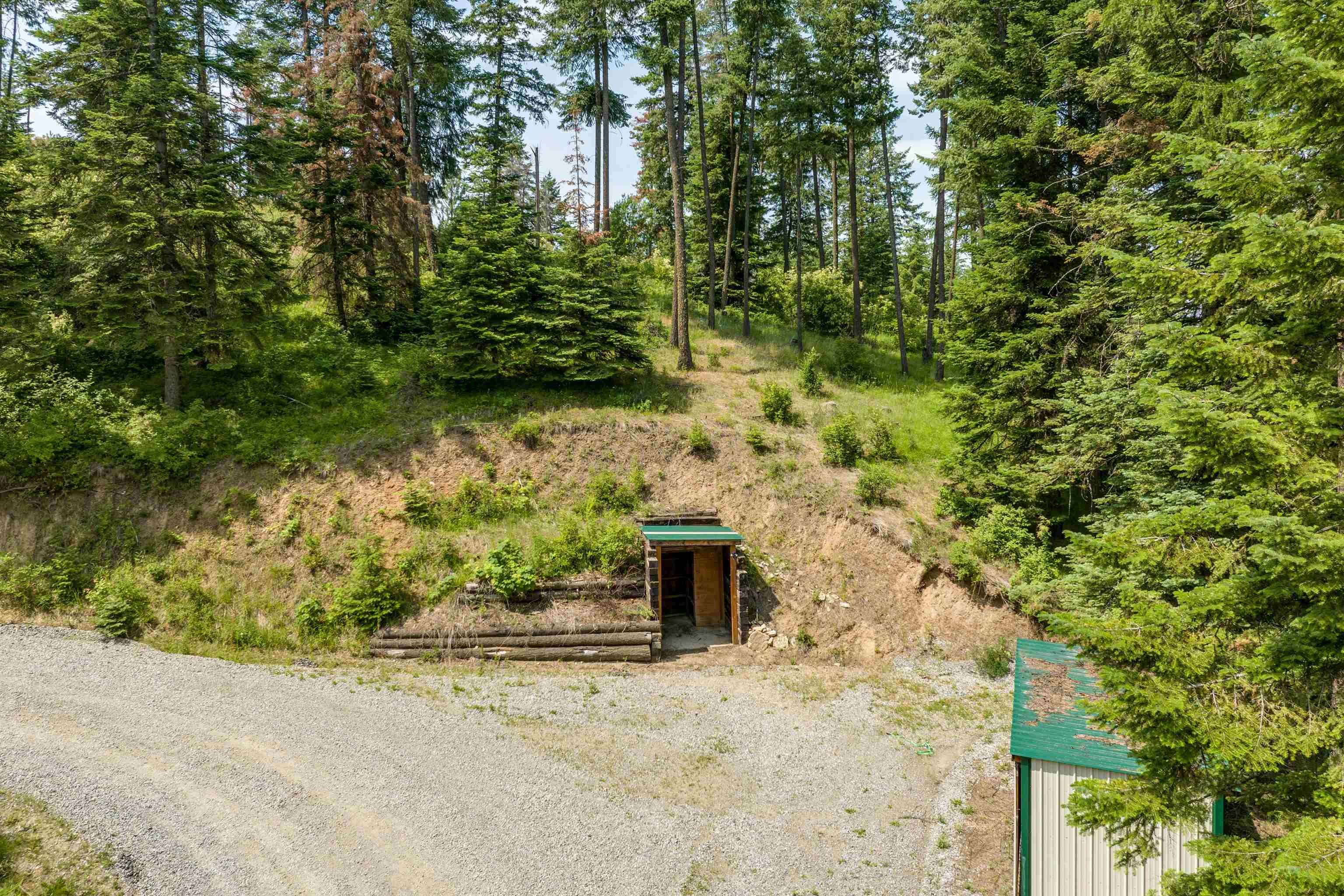 16516 East Temple Road Spokane, WA 99217 - Photo 23 of 29