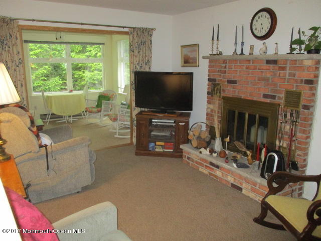 73 Meadowbrook Road Brick, NJ 08723 - Photo 17 of 32 IMG_2909