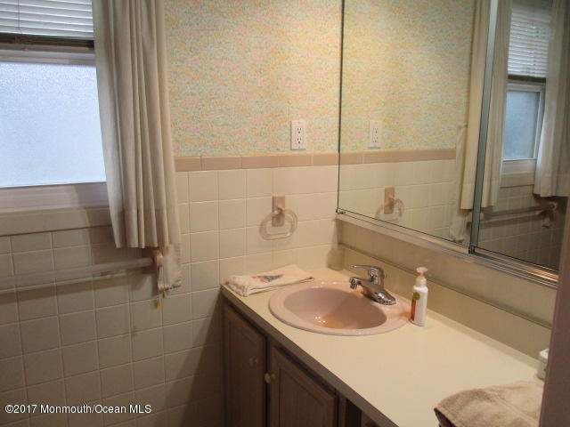 73 Meadowbrook Road Brick, NJ 08723 - Photo 23 of 32 IMG_2917