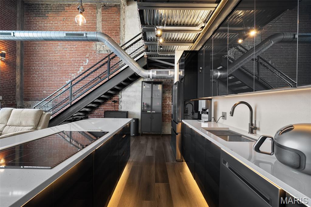 2323 Locust Street, Unit 212 St. Louis, MO 63103 - Photo 11 of 62