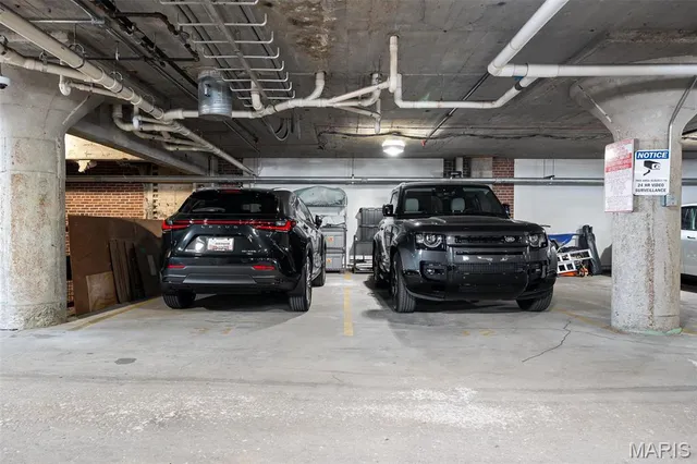 $279,000 | 2323 Locust Street, Unit 212, St. Louis, MO 63103