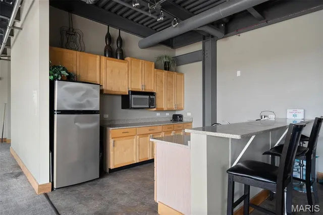 $279,000 | 2323 Locust Street, Unit 212, St. Louis, MO 63103