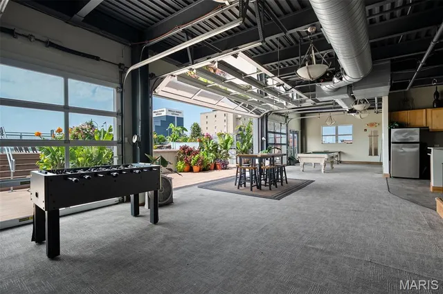 $279,000 | 2323 Locust Street, Unit 212, St. Louis, MO 63103