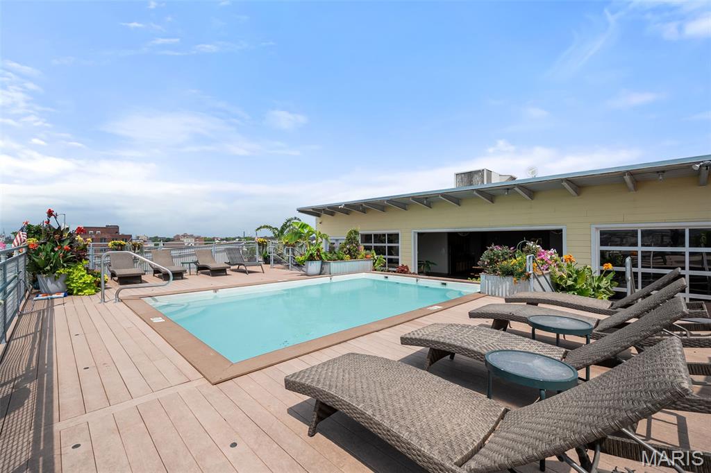 2323 Locust Street, Unit 212 St. Louis, MO 63103 - Photo 48 of 62