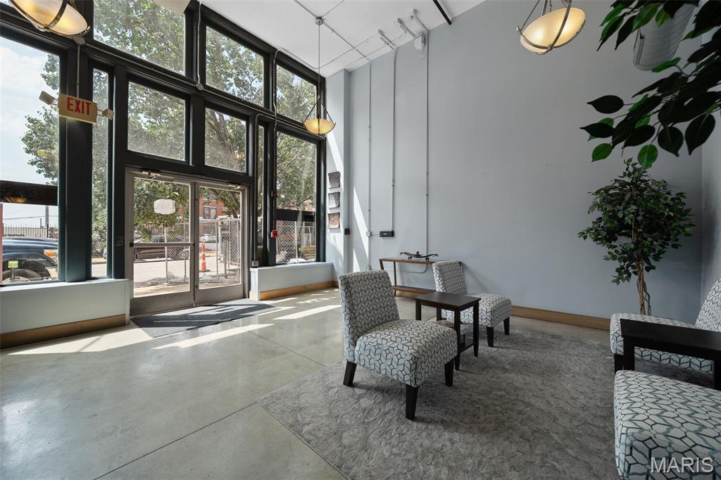 2323 Locust Street, Unit 212 St. Louis, MO 63103 - Photo 58 of 62