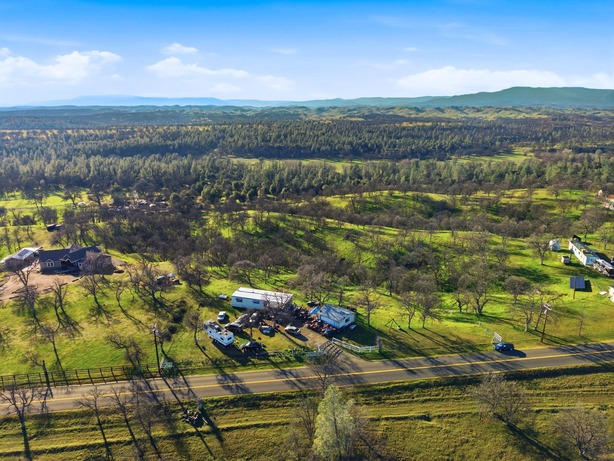 13957 Gas Point Road Igo, CA 96047 - Photo 6 of 10 5-web-or-mls-IMG-05