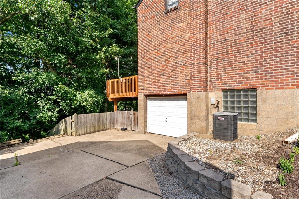 733 Highview Road Pittsburgh, PA 15234 - Photo 25 of 29 Gallery Image 25
