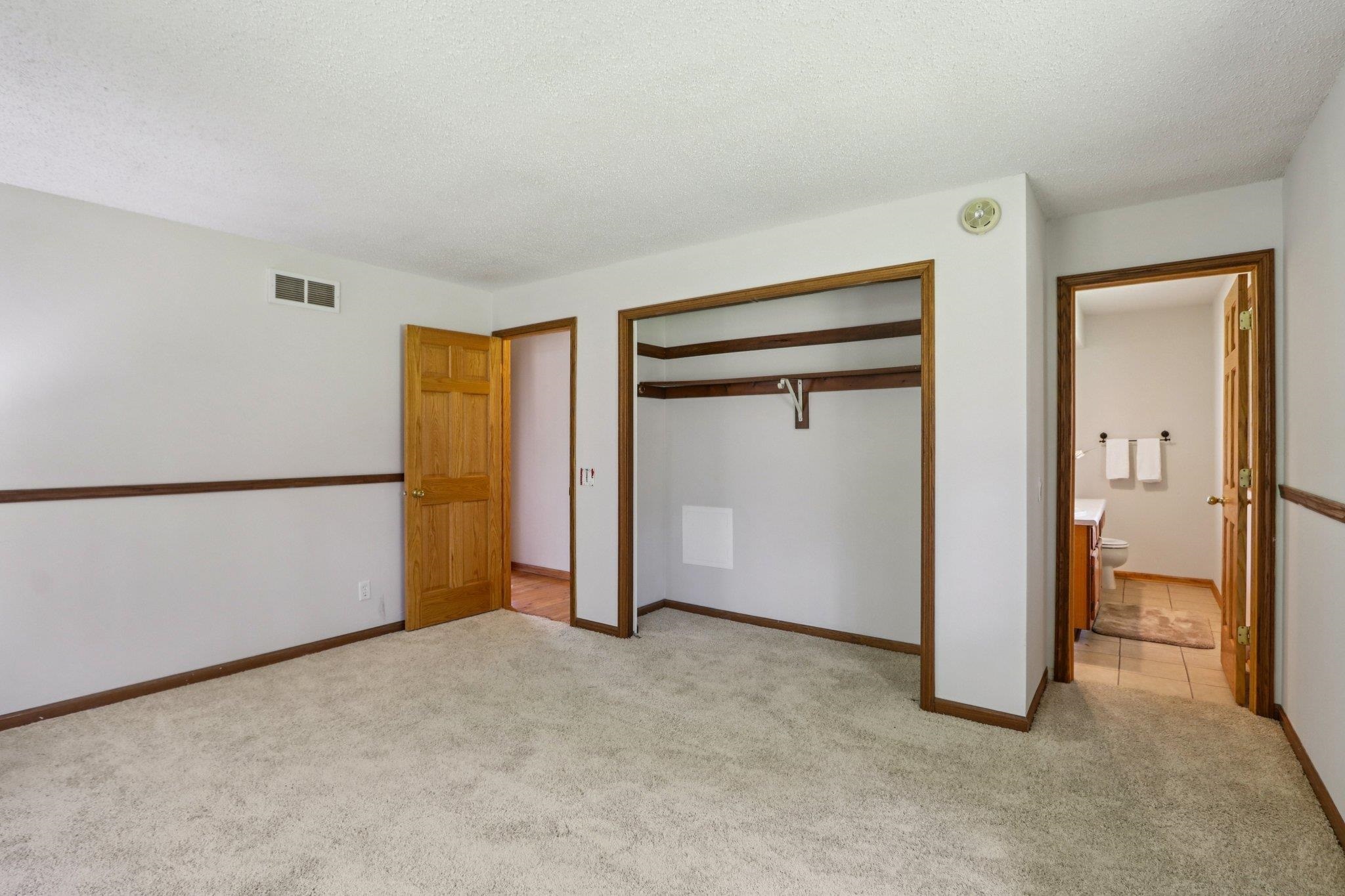 5963 Cherokee Valley Pass Waunakee, WI 53597 - Photo 28 of 46