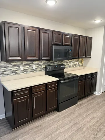 $2,600 | 6174 Jordans Pass Drive, Tallahassee, FL 32304