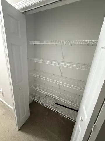 $2,600 | 6174 Jordans Pass Drive, Tallahassee, FL 32304