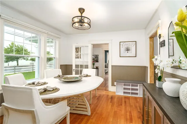 $550,000 | 821 Post Road, Warwick, RI 02888