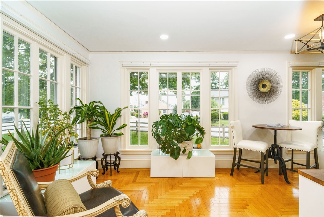 821 Post Road Warwick, RI 02888 - Photo 33 of 50