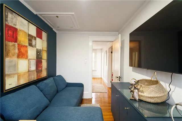 $550,000 | 821 Post Road, Warwick, RI 02888