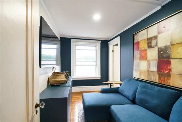 $550,000 | 821 Post Road, Warwick, RI 02888