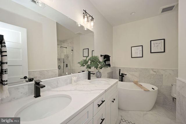 $1,305,000 | 326 Taylor Street Northwest, Washington, DC 20011